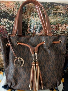 Fashion Dupe Brown Logo Tassel Drawstring Tote Bag In Good Condition!